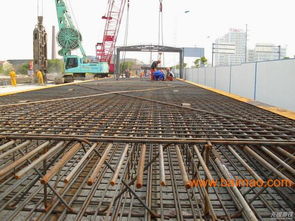 桥面钢筋网、防开裂钢筋网、桥墩钢筋网及高速钢筋网的生产、价格与护栏网排焊机应用